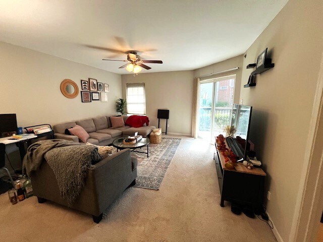 Building Photo - 3307 Wyndham Cir
