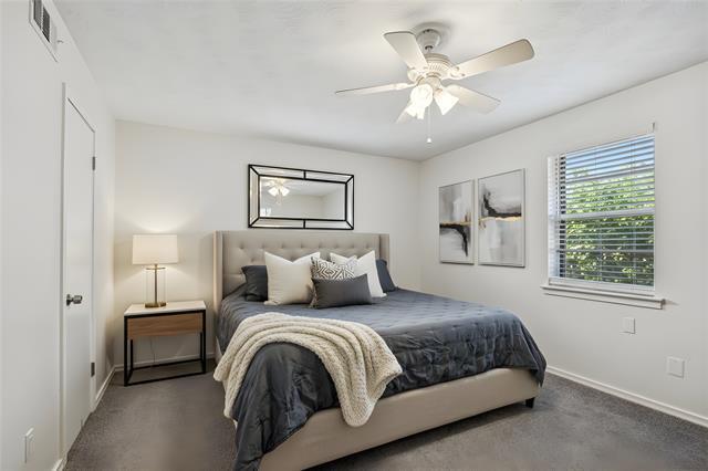 Building Photo - 8422 Sweetwood Dr