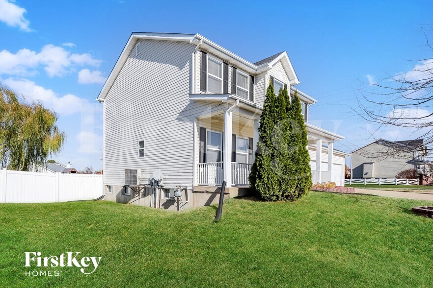 Building Photo - 1097 Prince Albert Ct