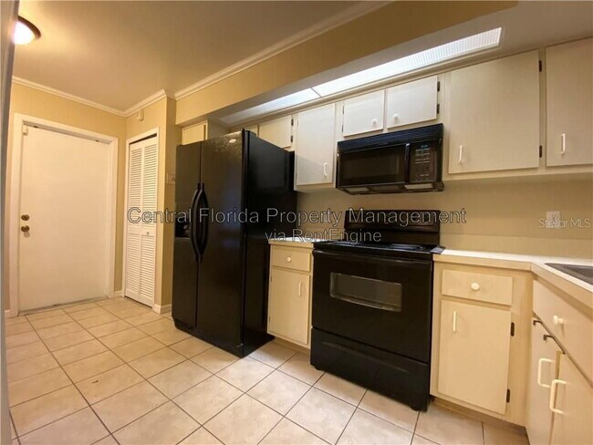Building Photo - 587 Northbridge Dr