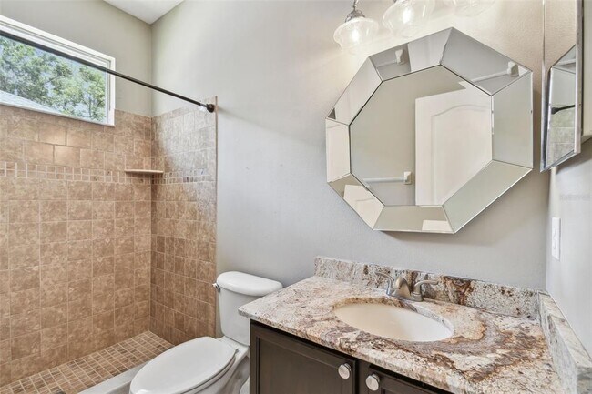 Building Photo - 5529 Winhawk Way