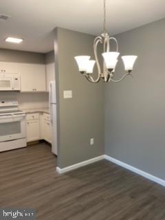 Building Photo - 1711 Foxmeadow Cir