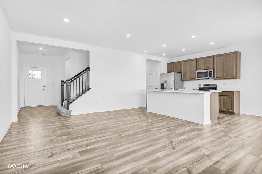 Building Photo - 25639 W Yorkshire Dr