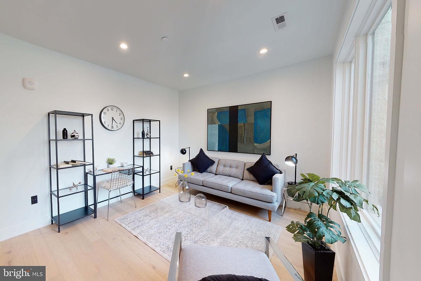 Building Photo - 1312 13th St NW