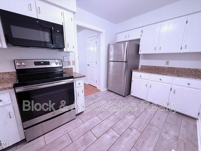 Building Photo - 4101 Arckelton Dr