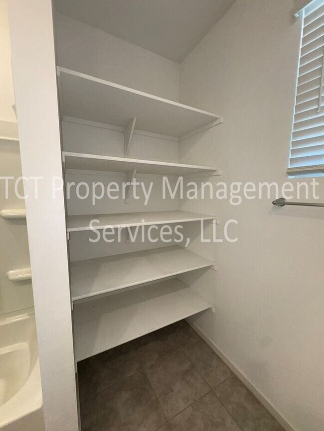 Building Photo - Beautifully Updated San Tan Groves Home