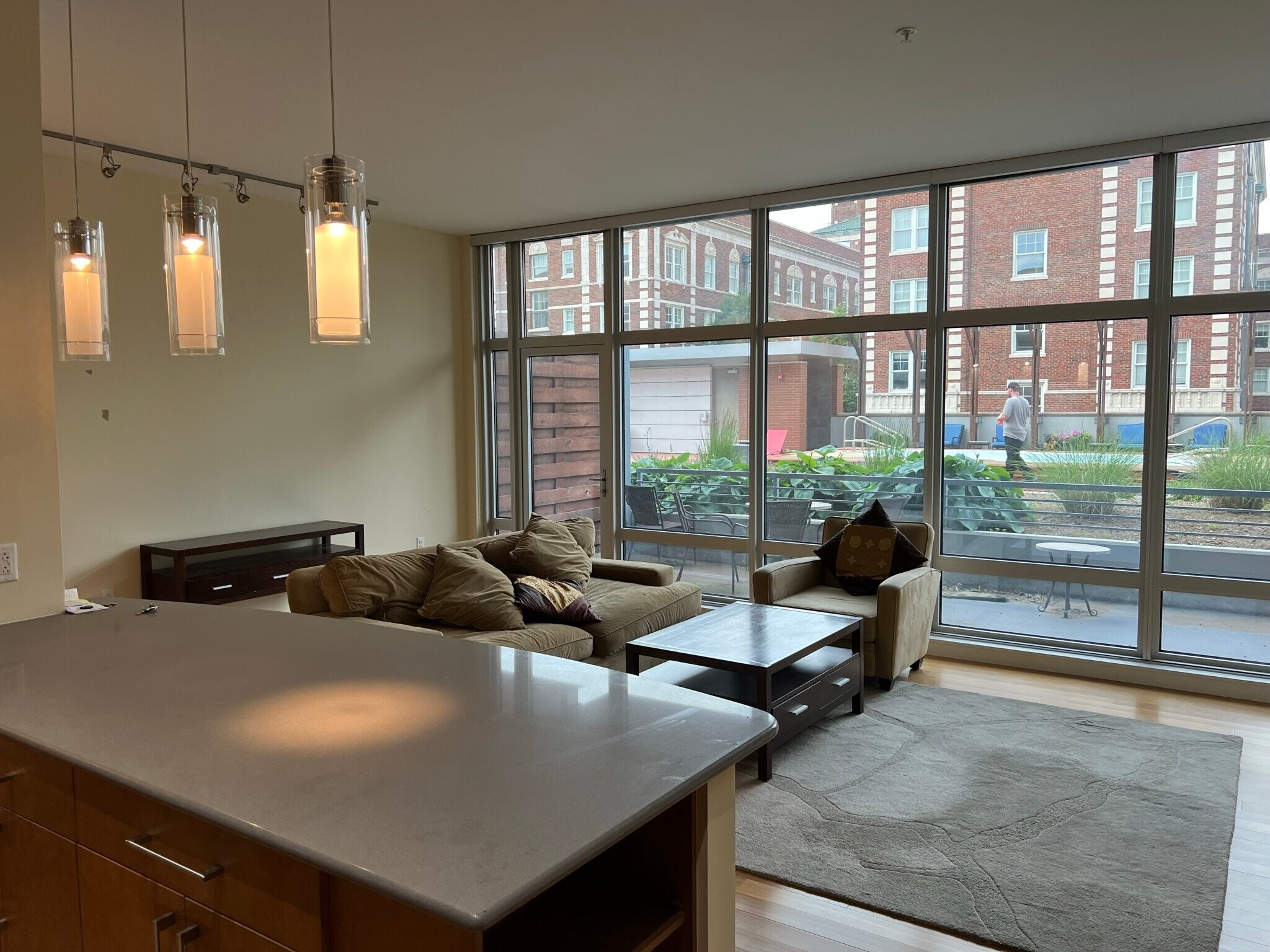 Building Photo - 9 N Euclid Ave