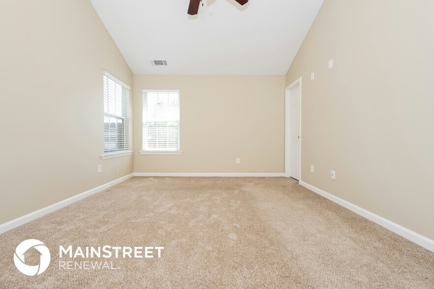 Building Photo - 1343 Wimbleton Cove