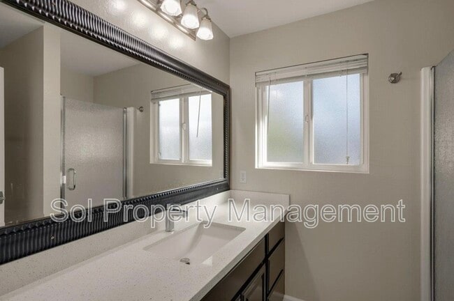 Building Photo - 116 Camellia Terrace