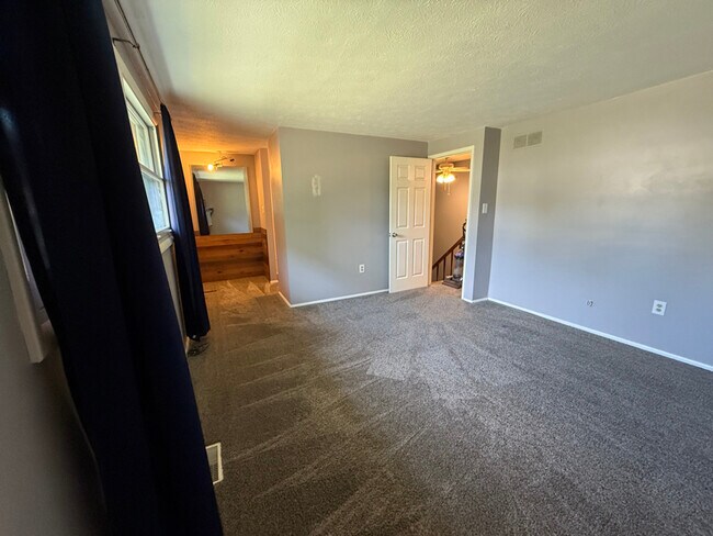 Building Photo - 2553 Hunting Ridge Trail
