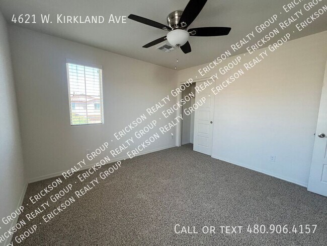 Building Photo - 4621 Kirkland Ave