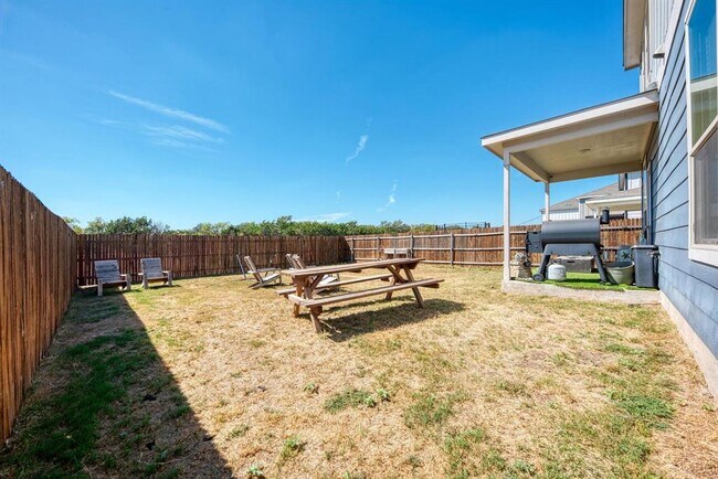 Building Photo - 229 Prairie Falcon Wy