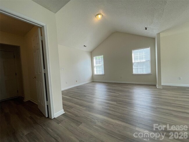 Building Photo - 6228 Sid Crane Dr