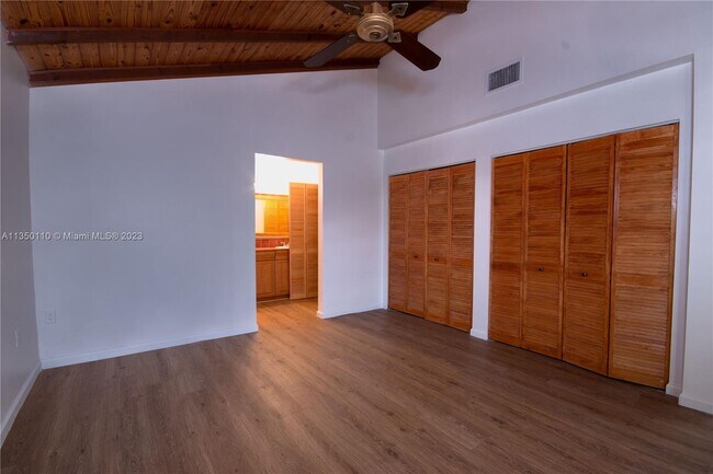 Building Photo - 12800 SW 104th Terrace