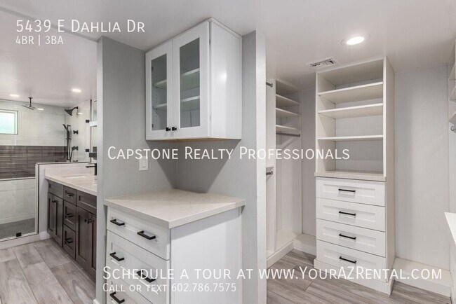 Building Photo - 5439 E Dahlia Dr