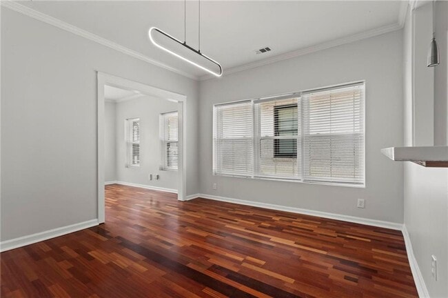 Building Photo - 520 Angier Ave NE