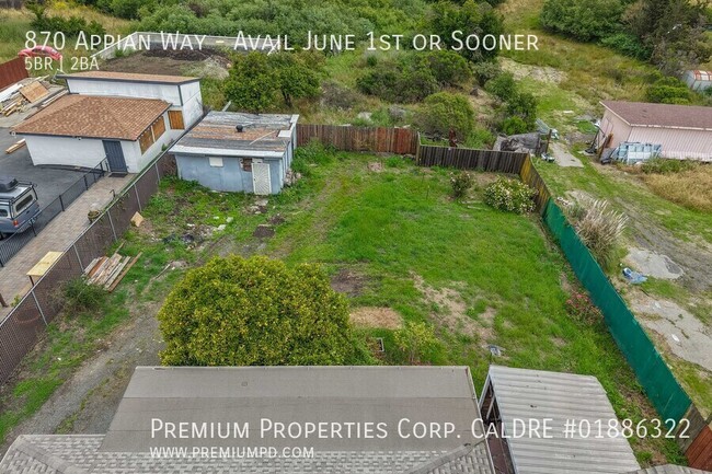 Building Photo - 870 Appian Way