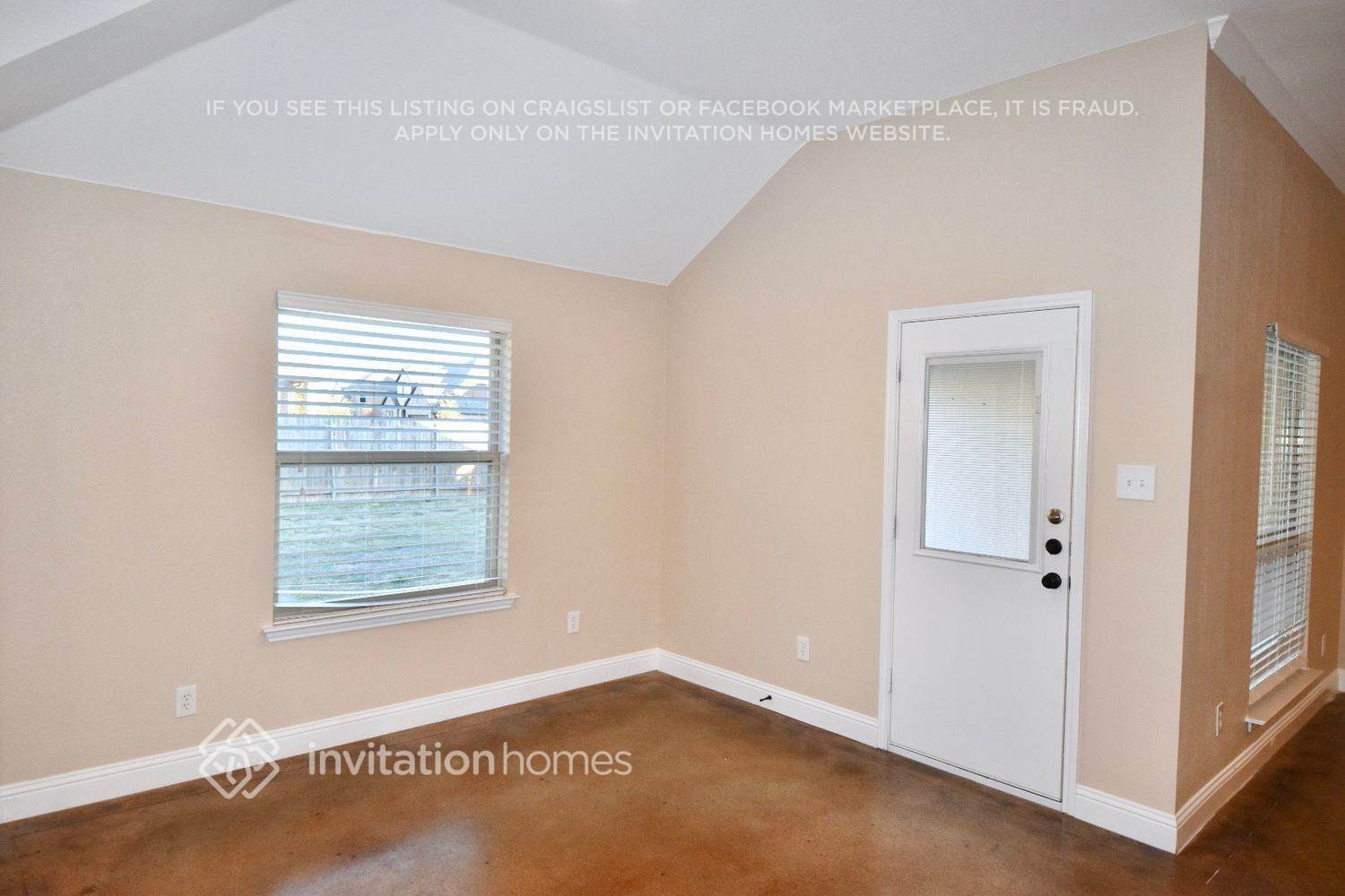 Building Photo - 2029 Bay Laurel Dr