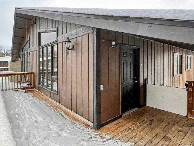 Building Photo - 8516 Boundary Ave