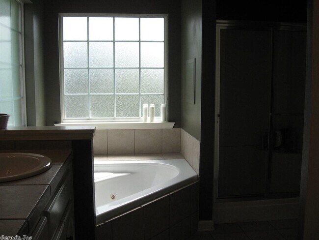 Building Photo - 3 Eagle Nest Ct