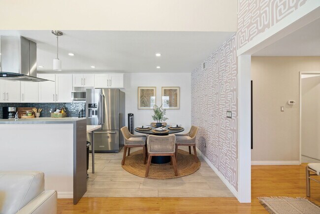 Building Photo - 12841 Forest Dr