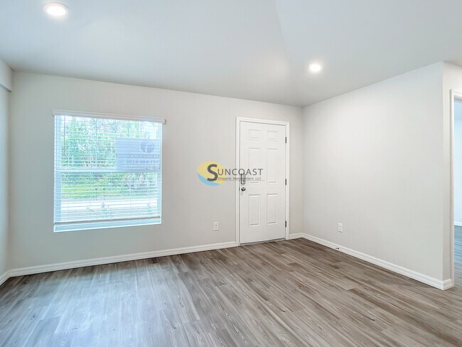 Building Photo - 10109 Tramore Ave