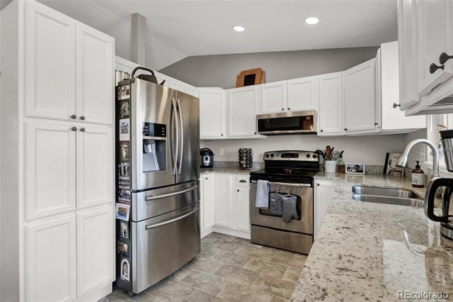 Building Photo - 3240 Post Oak Dr