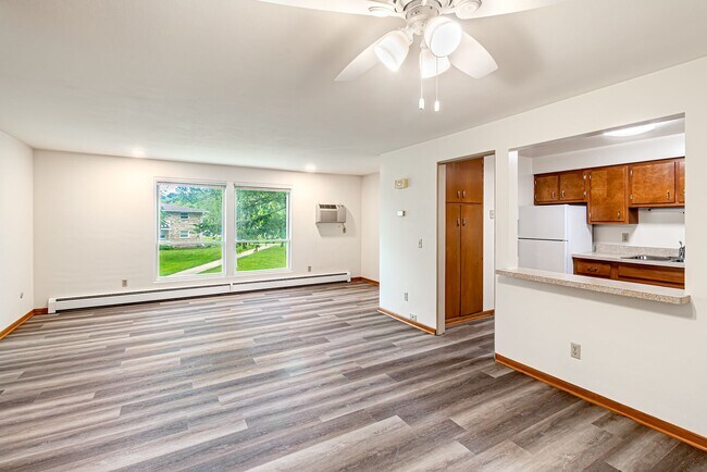 Building Photo - Charming 2-bedroom apartment in Prime Location!