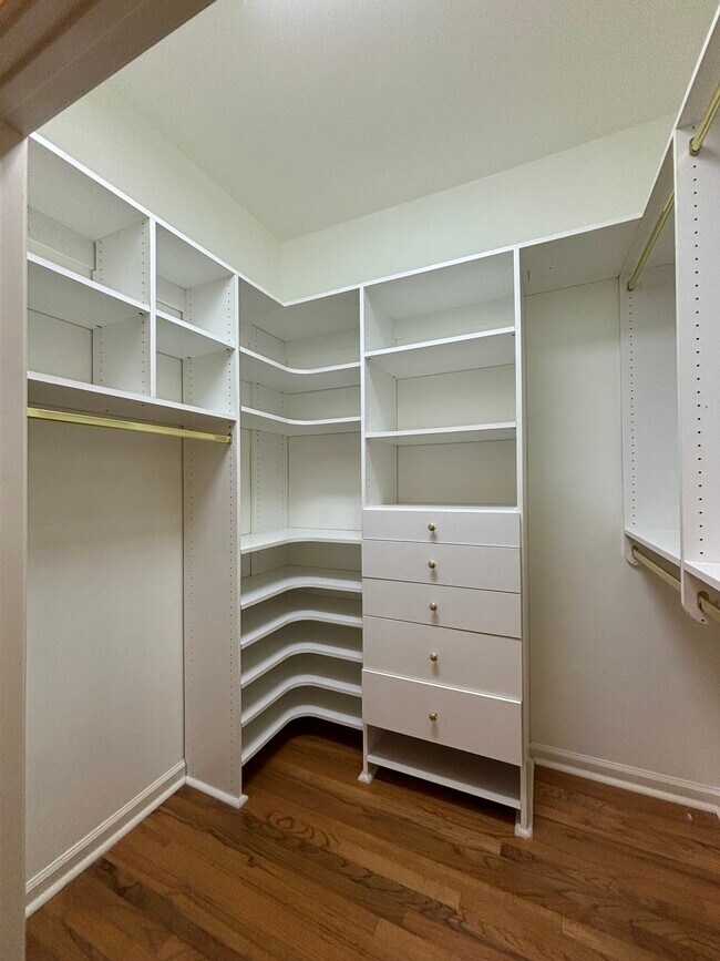 Building Photo - 10615 Honey Brook Cir