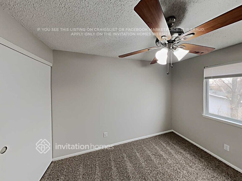 Building Photo - 8661 Red Clover Ct