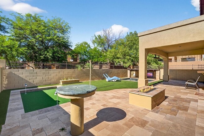 Building Photo - 6932 E Pearl St