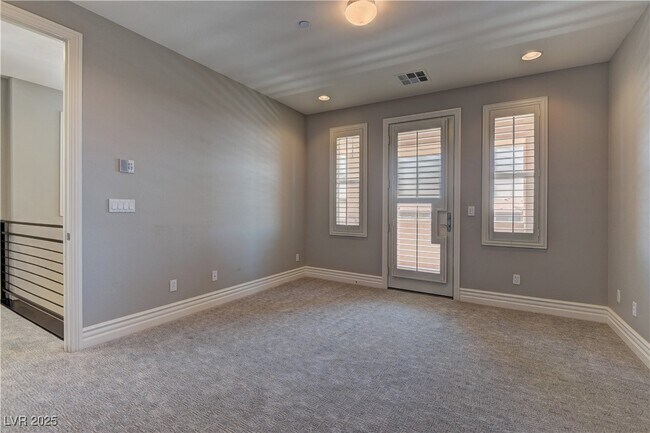 Building Photo - 11280 Granite Ridge Dr