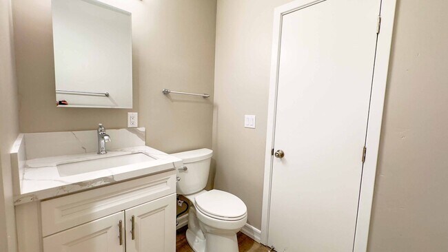 Building Photo - DL Georgia