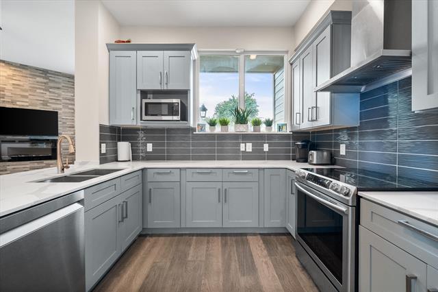 Building Photo - 9467 Timberleaf Dr