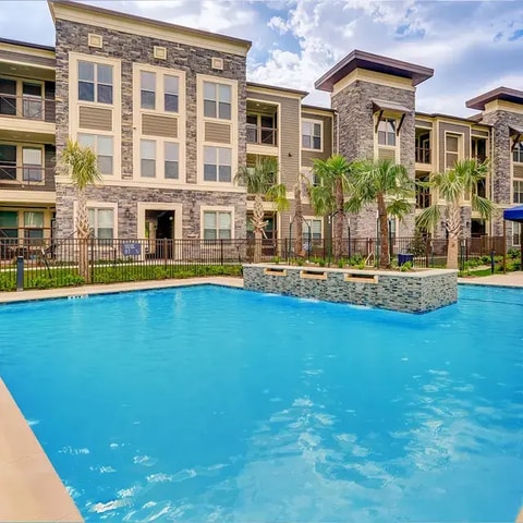 Building Photo - 13802 Napoli Dr
