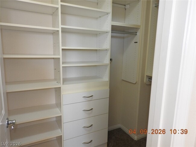 Building Photo - 390 Fringe Ruff Dr