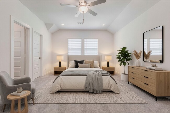 Building Photo - 1038 Elsinore Dr