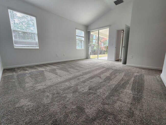 Building Photo - Beautiful Like New One Story Pine Glen Home with Solar Panels for Energy Efficiency & Three Car G...