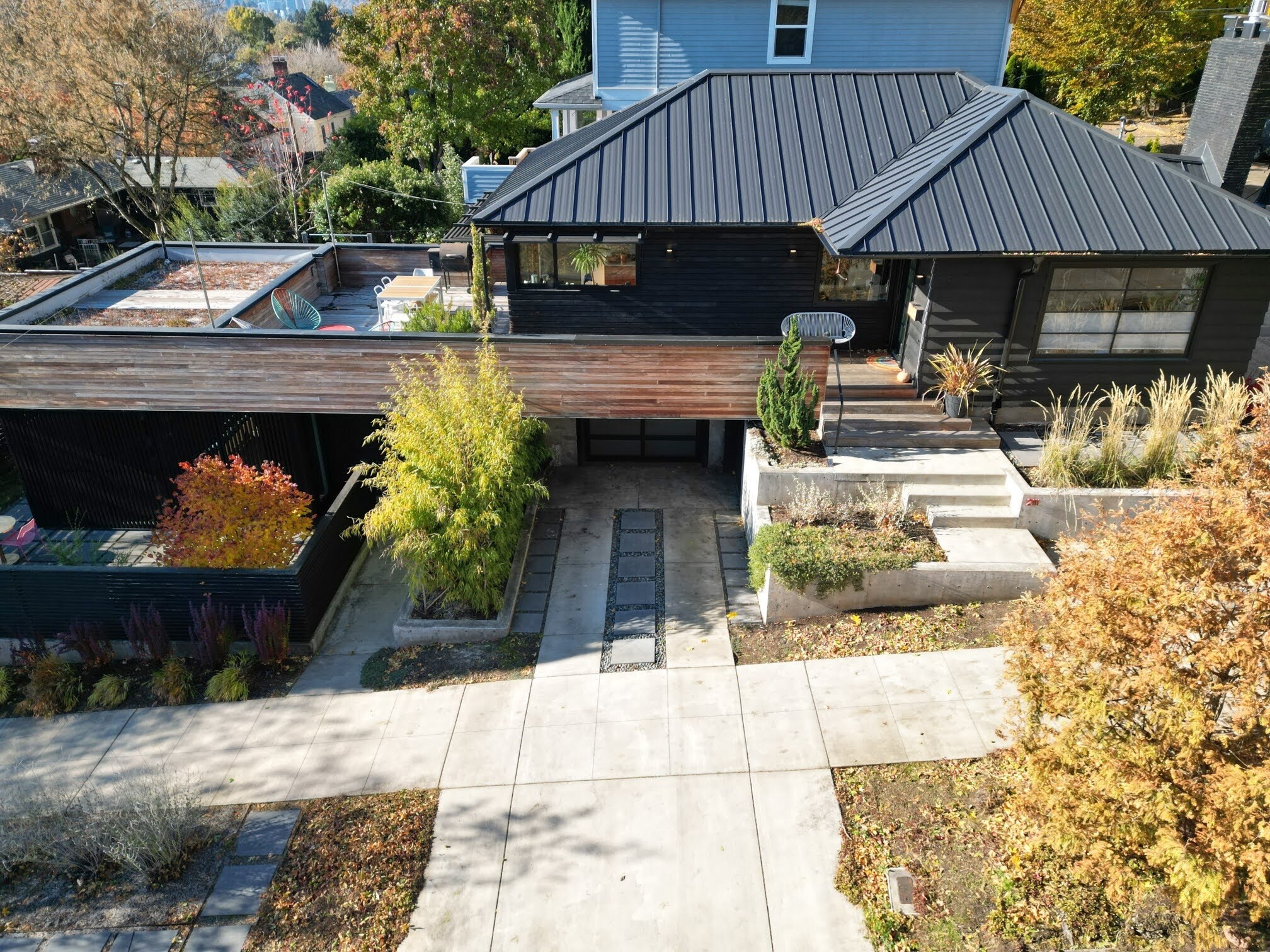 Building Photo - 2111 SE 28th Pl