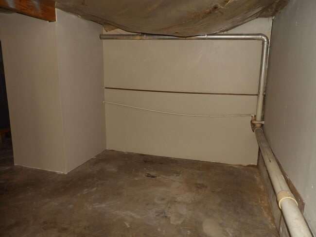 Building Photo - 409 Ridgewood Ln