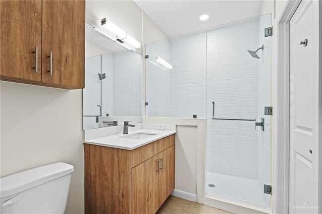 Building Photo - 14 Brito Ln