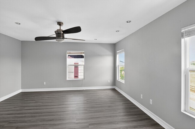 Building Photo - 17381 Waterhouse Cir