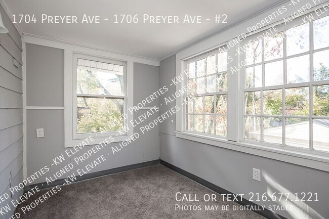 Building Photo - Charming 4 bed side by side duplex !