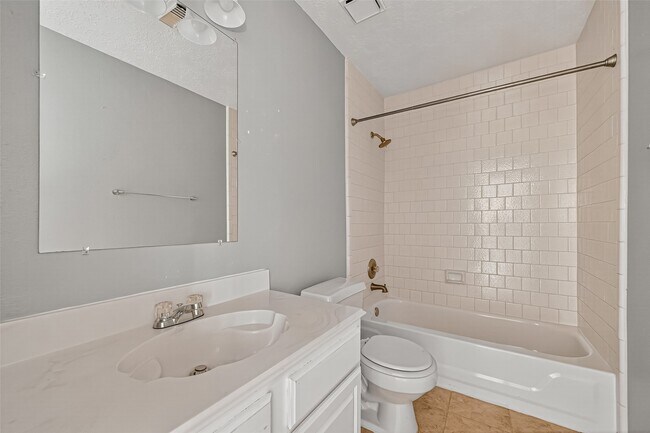 Building Photo - 12226 Paddock Way