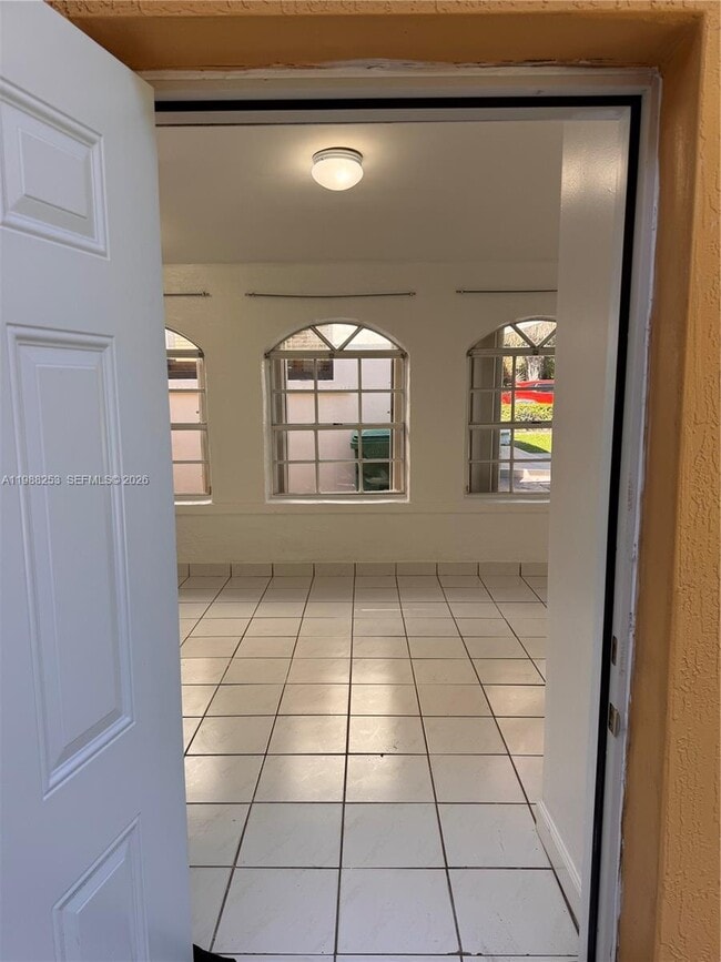 Building Photo - 4472 SW 9th Ln