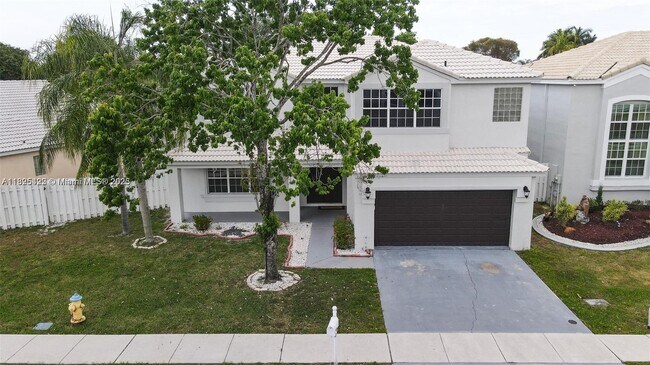 Building Photo - 1127 SW 104th Way