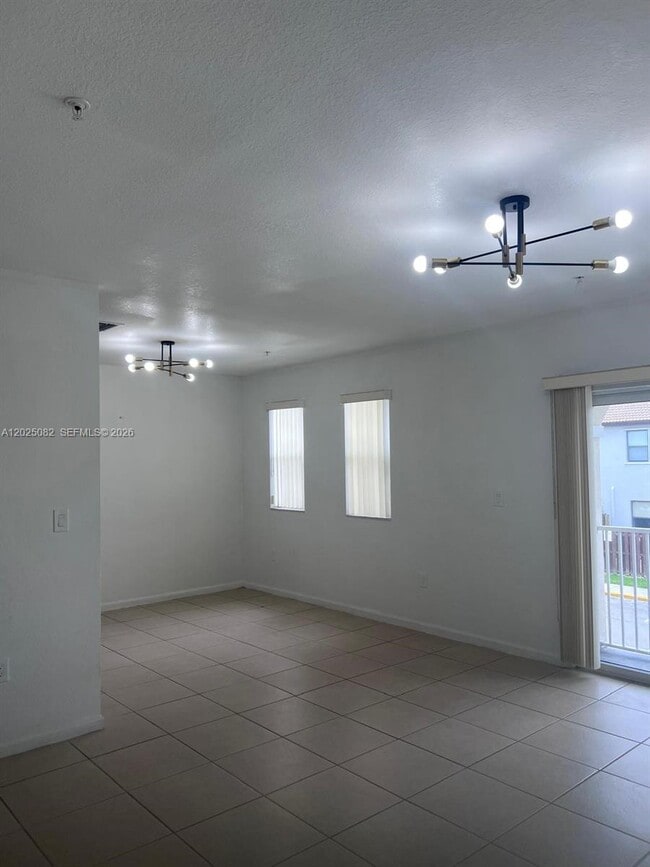 Building Photo - 11601 NW 89th St