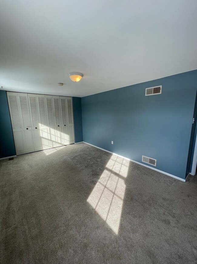 Building Photo - 120 Scottsdale Dr