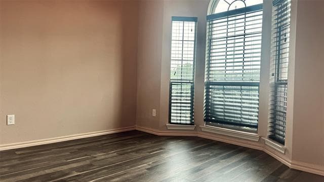 Building Photo - 3024 Ortiz Dr