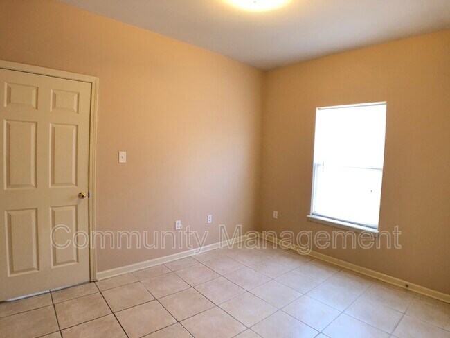 Building Photo - 13424 Lonnie Wascom Dr